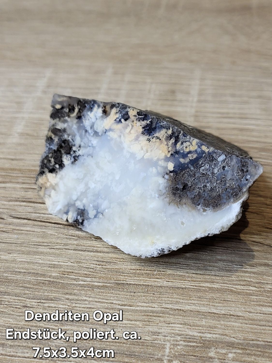 Dendriten Opal Rohstein, einseitig poliert