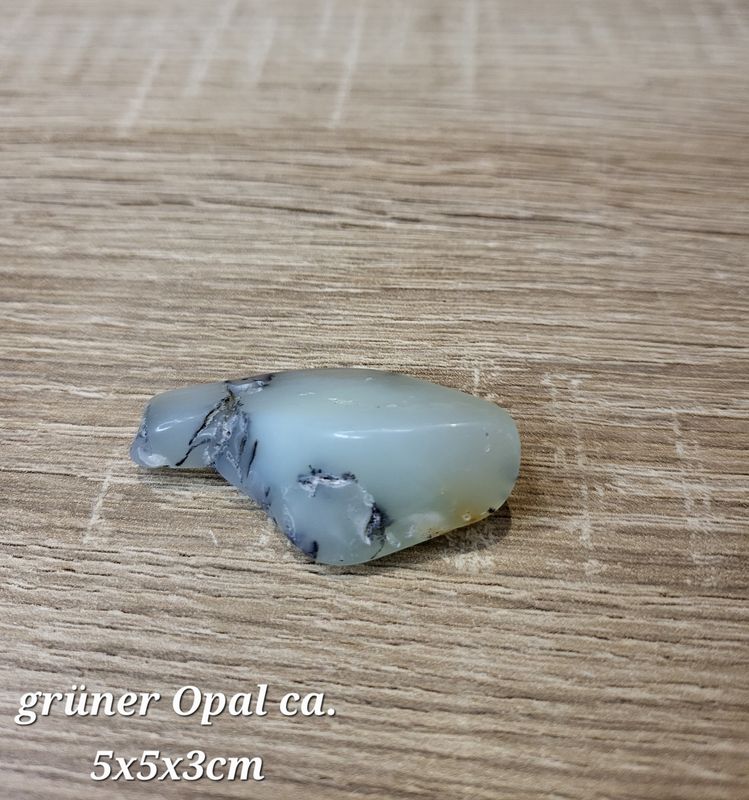 Grüner Opal
