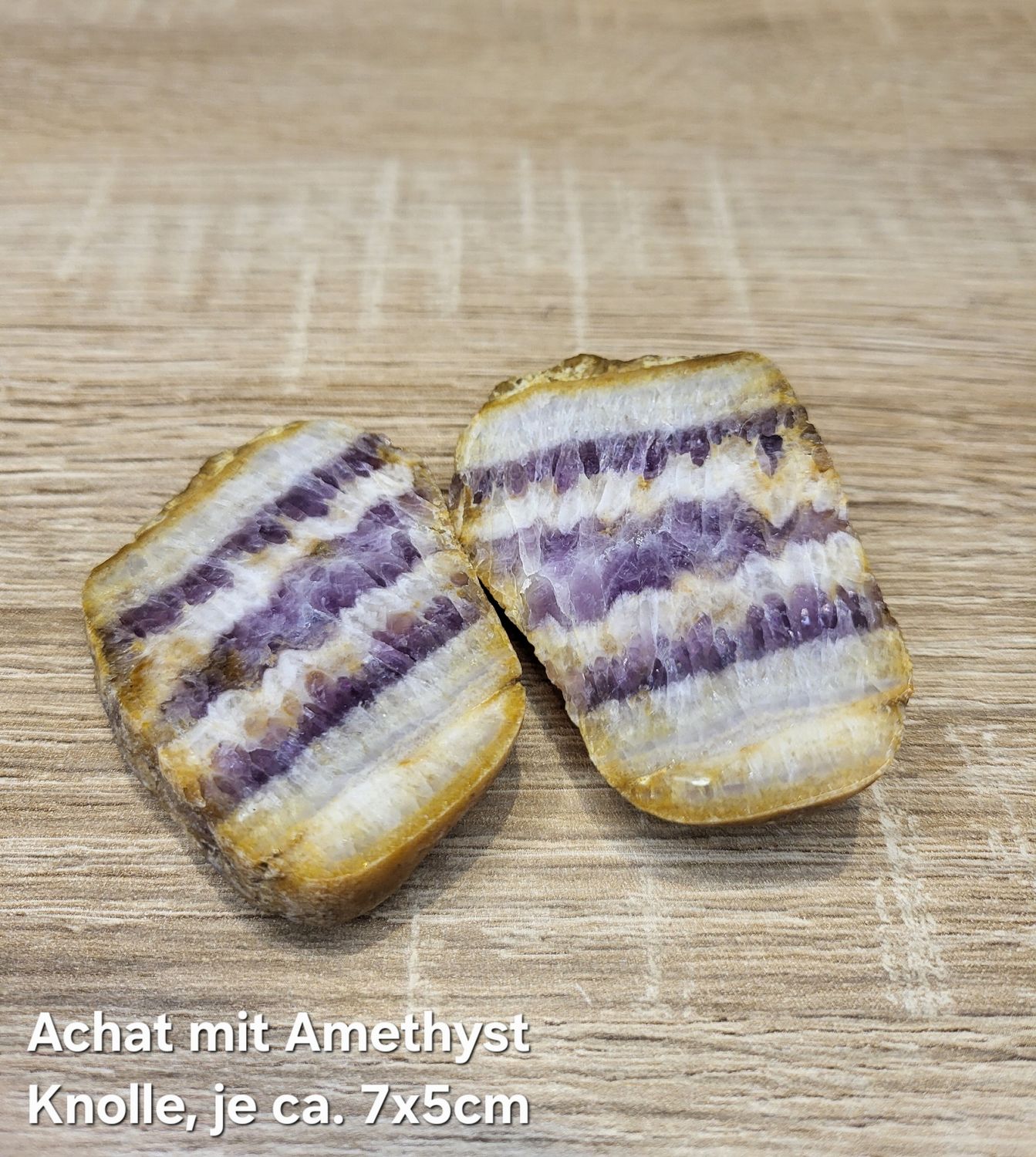 Achat mit Amethyst, beide Seiten von Hand poliert