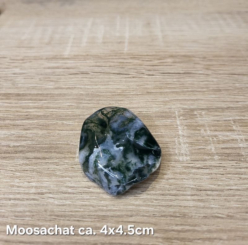 Moosachat Trommelstein, groß