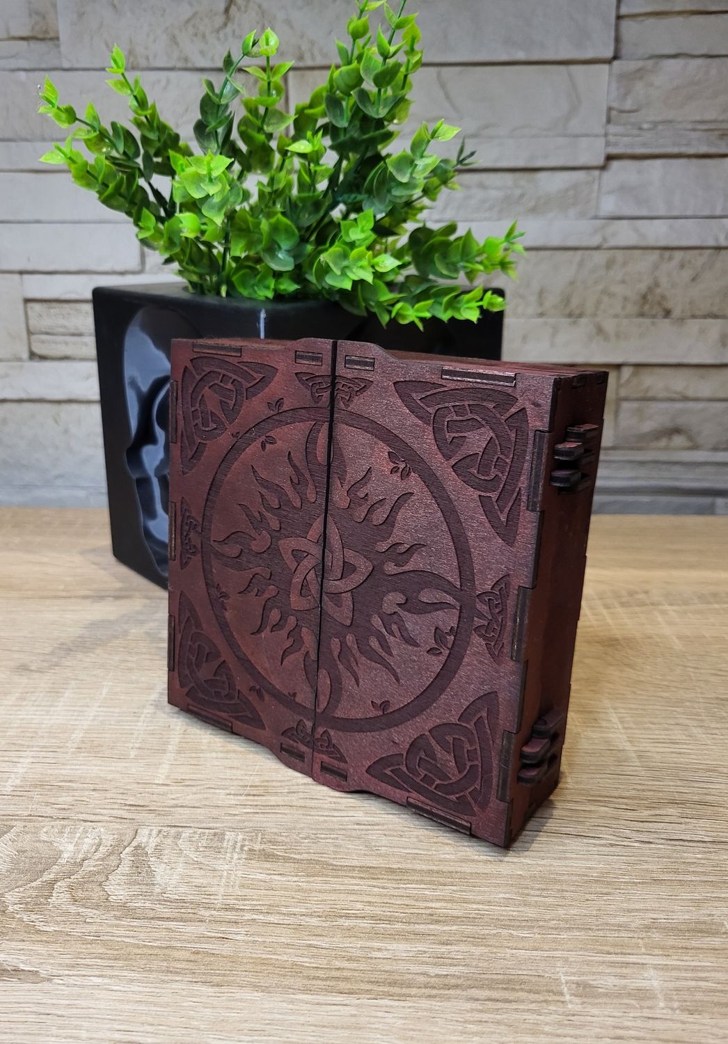Aufbewahrungsbox aus Holz zum aufklappen, handbemalt. In verschiedenen Farben erhältlich 