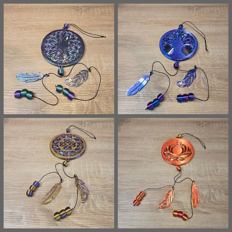 Suncatcher in verschiedenen Farben und vier Motiven erhältlich