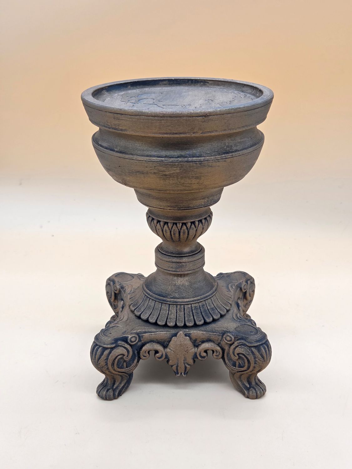 Deko Säule, mittel. Deko Teller/Aufsteller. In verschiedenen Farben erhältlich.