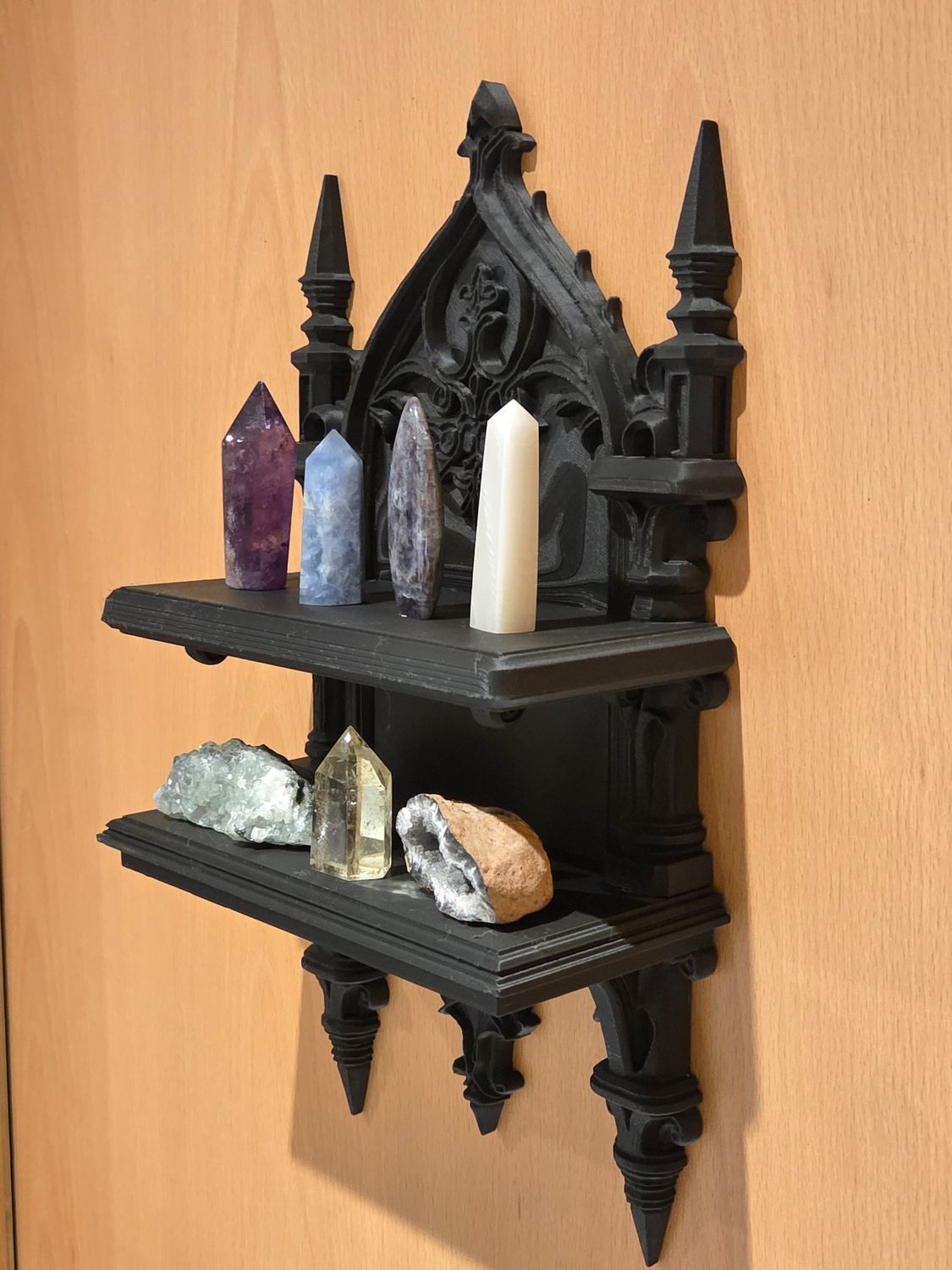 Großes Wandregal mit 2 tiefen Ebenen. In vielen verschiedenen Farben erhältlich Großes Wandregal mit 2 tiefen Ebenen. In vielen verschiedenen Farben erhältlich