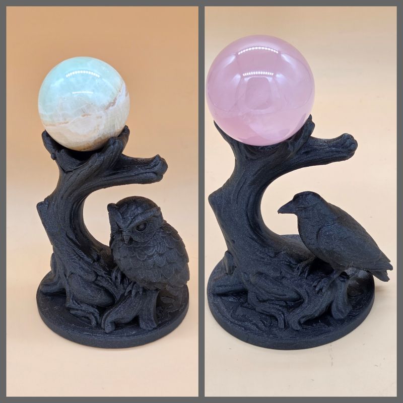 Kristall Edelstein Kugelhalter Rabe oder Eule, in verschiedenen Farben erhältlich. Kristall Edelstein Kugelhalter Rabe oder Eule, in verschiedenen Farben erhältlich.