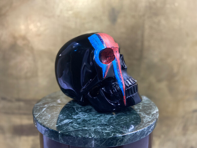 “Craneo Bowie” by Mano de Piedra