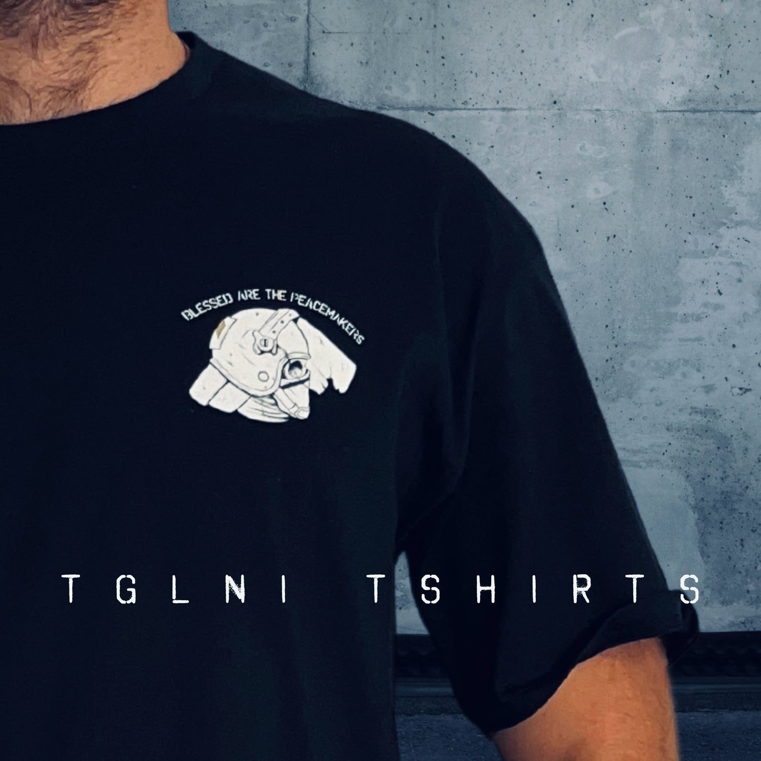 TGLNI T Shirt Small