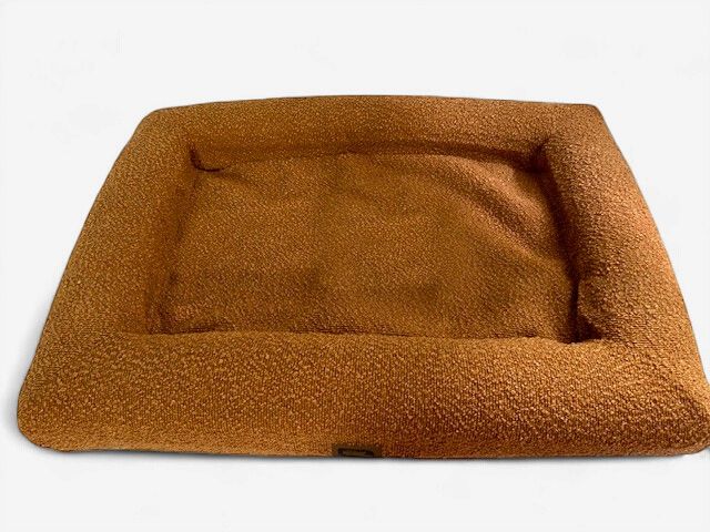 Brooklands Boucle Orthopedic Bed Honey Ginger – Large 100x65cm