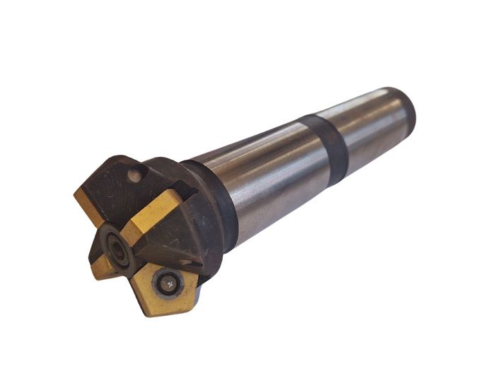 Gala frēze 40mm KM3 ar maināmām cietkausējuma plāksnītēm, ar konisku stiprinājumu, PSRS