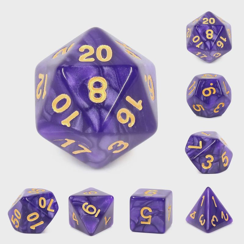 “Pearly Purple” dice set