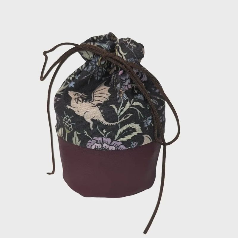 Dice Bag "Antique Dahlia Dragon"