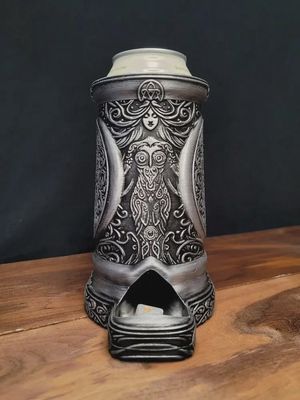 Dice mug Goddess of the land