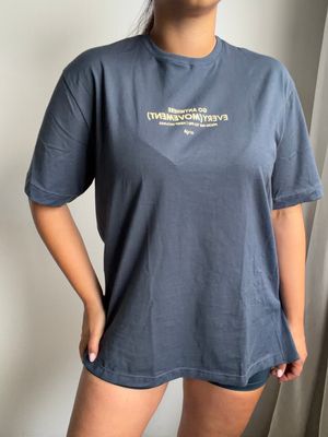 REMERAS Y MUSCULOSAS