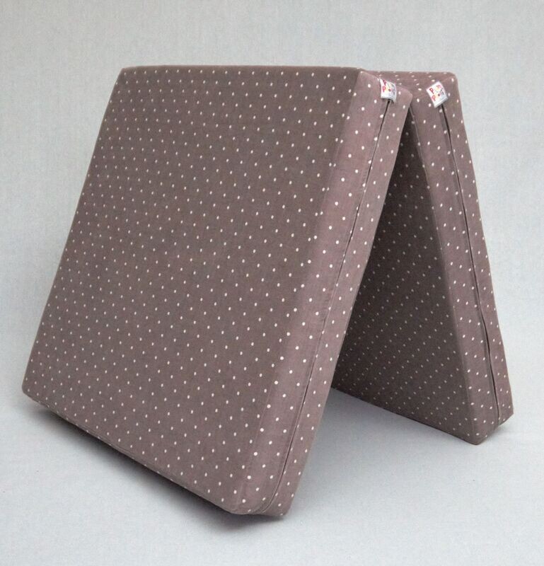 Klappmatratze taupe mit Punkt