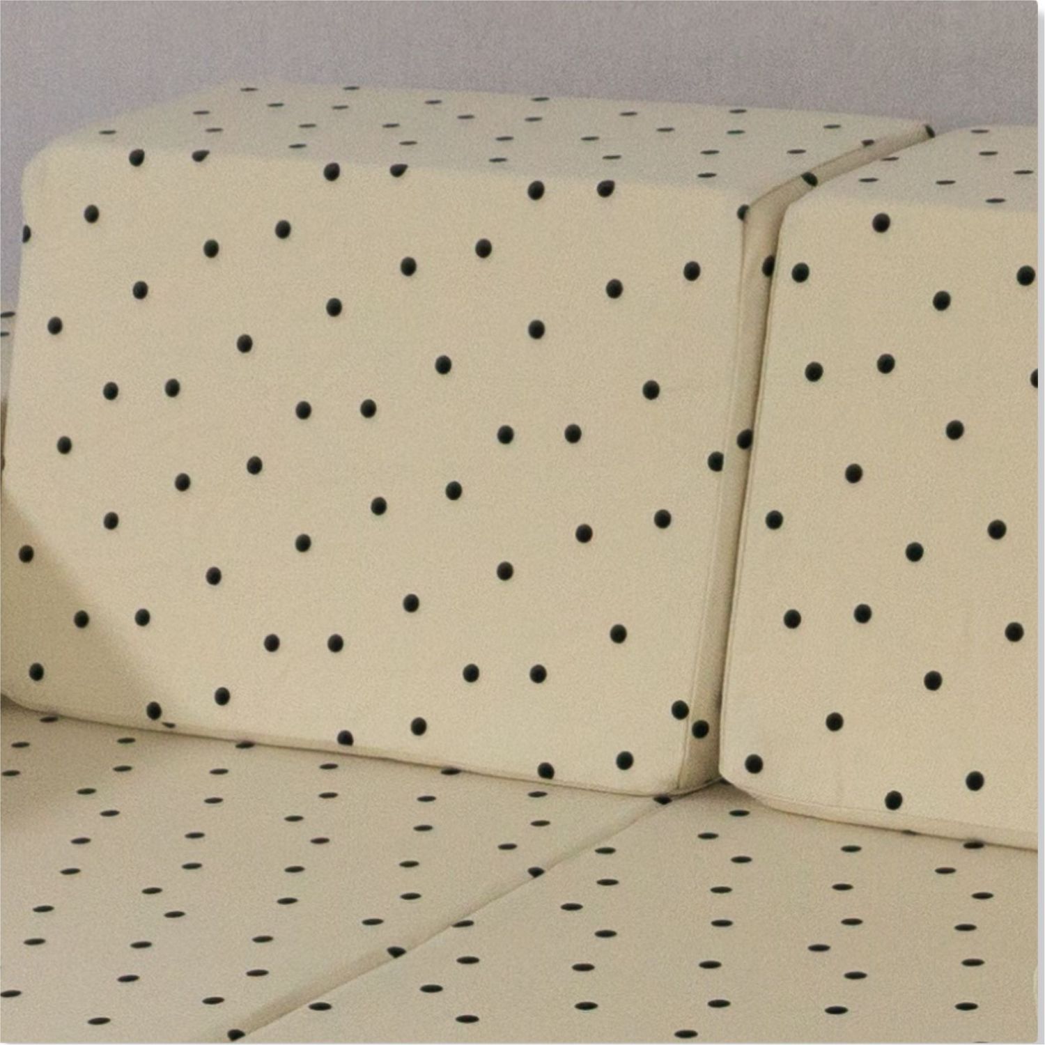 Beige mit Punkt Beige mit Punkt