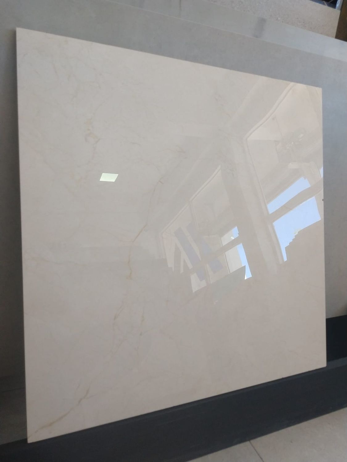 Lyon Pulido Rectificado