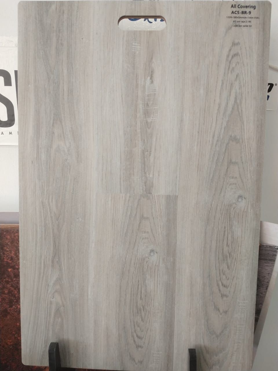 Piso Vinilico All Covering AC5-BR-9