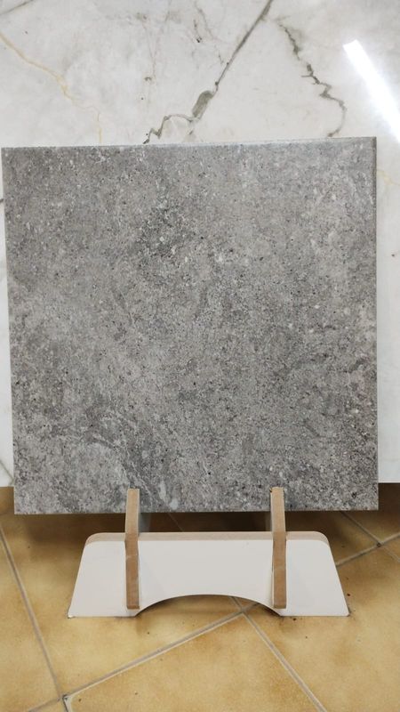 Corcega Gris Taad