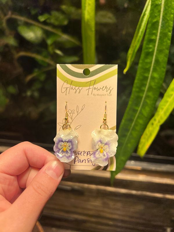 White And Purple Pansies