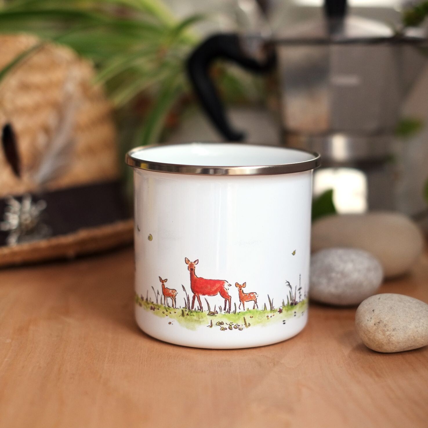 Emailletasse "Rehe" aus der Serie "Waldtiere im Sommer"