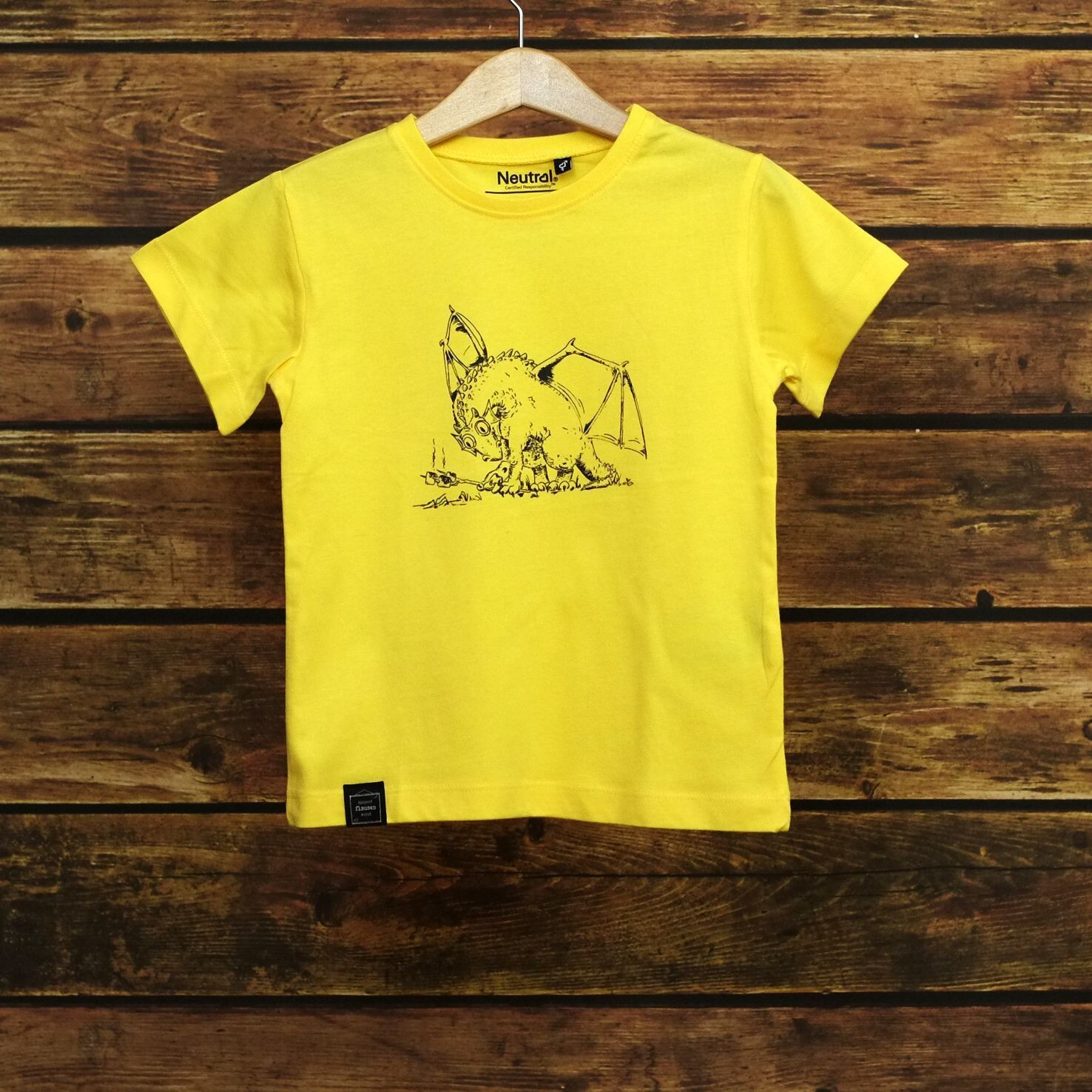 Kids Short Sleeve T-Shirt "Zündelnder Jungdrache" Dusty Yellow