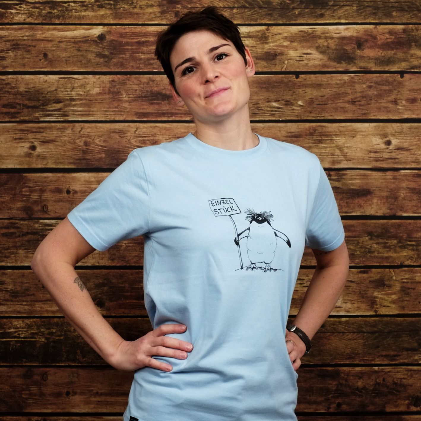 Unisex Organic T-Shirt "Einzelstück" Light Blue