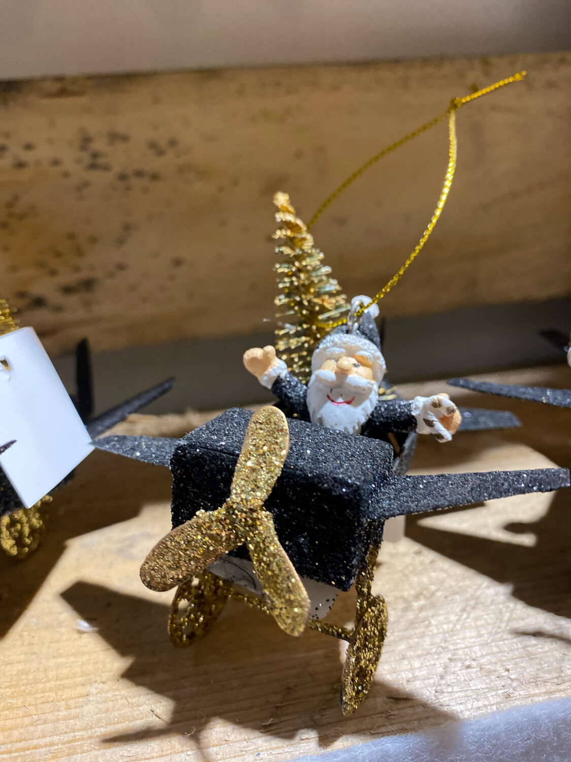 Suspension Père Noël avion