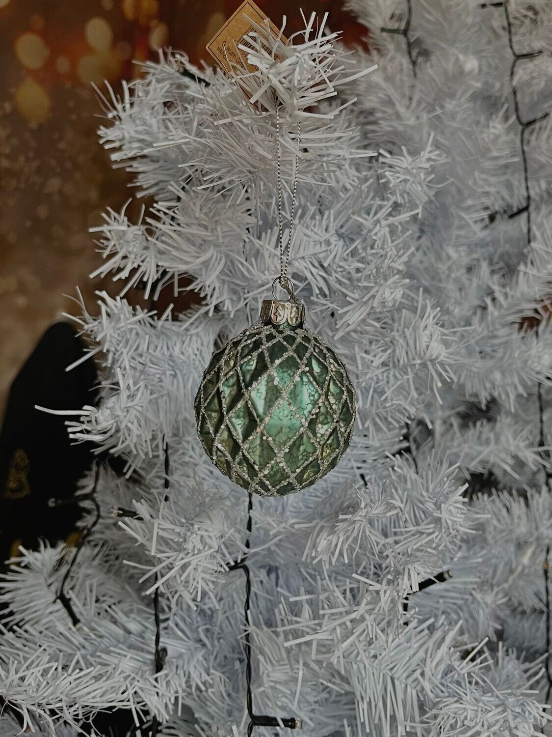 Boule de Noël pailletée vert turquoise et argent petit carré