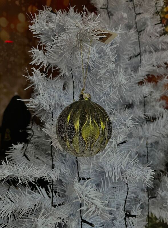 Boule de Noël vert effet neige pailletée vague