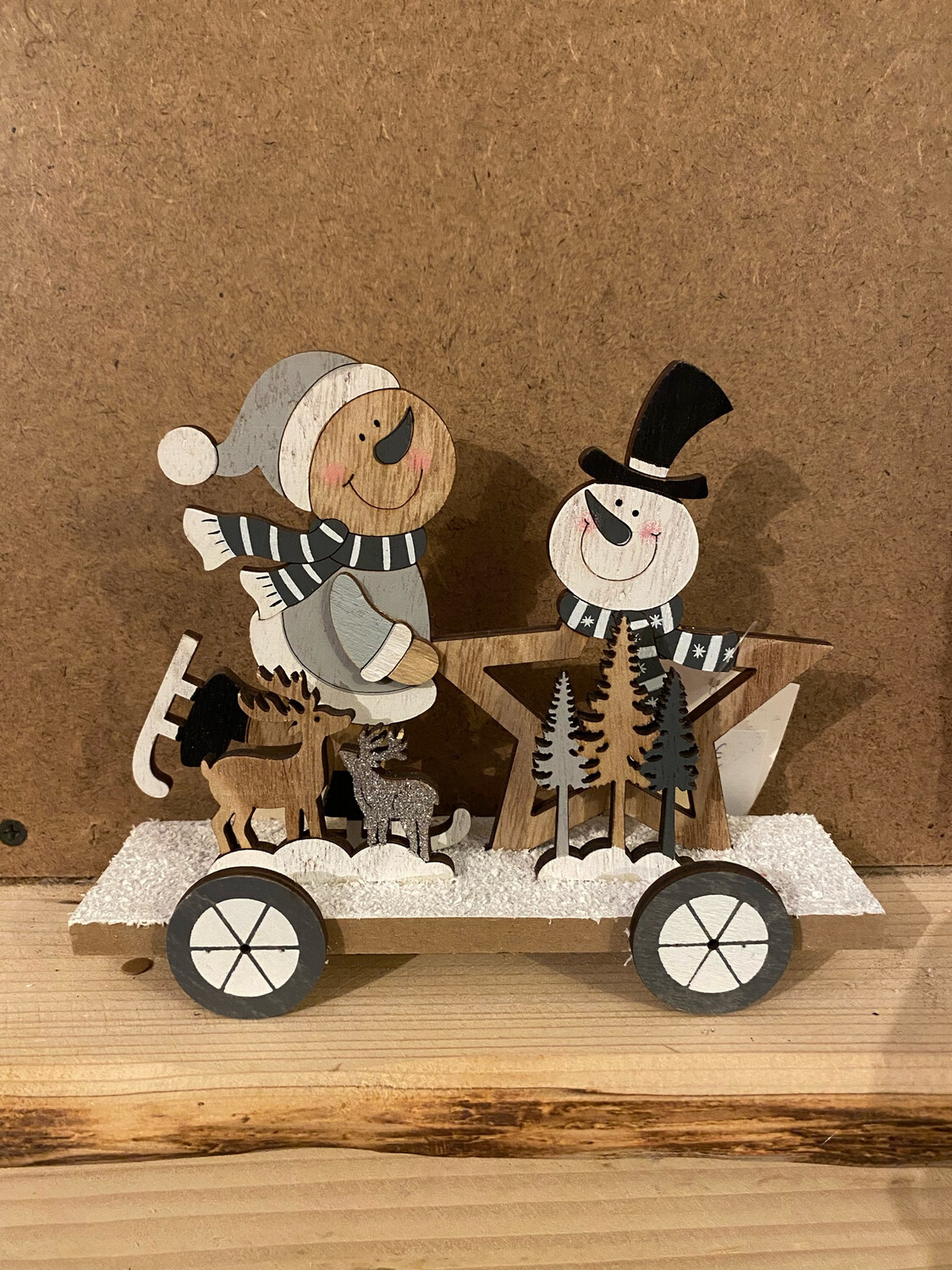 Voiture en bois Bonhommes de neige