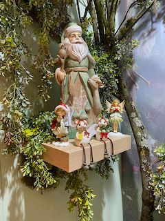 Père noël de la nature avec cerf imitation bois