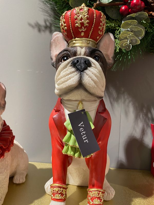 Chien bulldog de Noël Royal