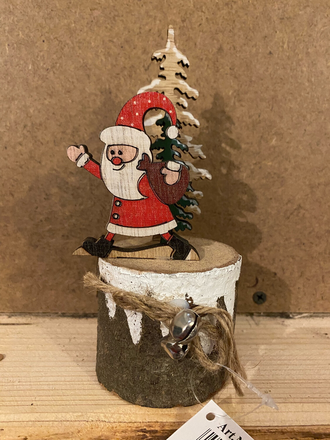 Déco sur tronc Père Noël hotte Déco sur tronc Père Noël hotte