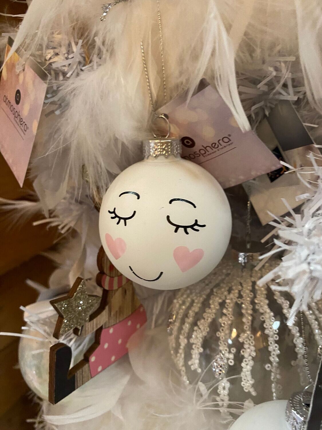 Boule de noël blanche Boule de noël blanche