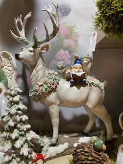 Renne de la forêt et lutin Renne de la forêt et lutin