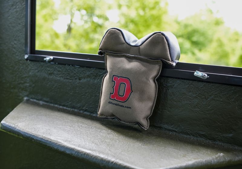 Dillon Blinds Shooting Bag