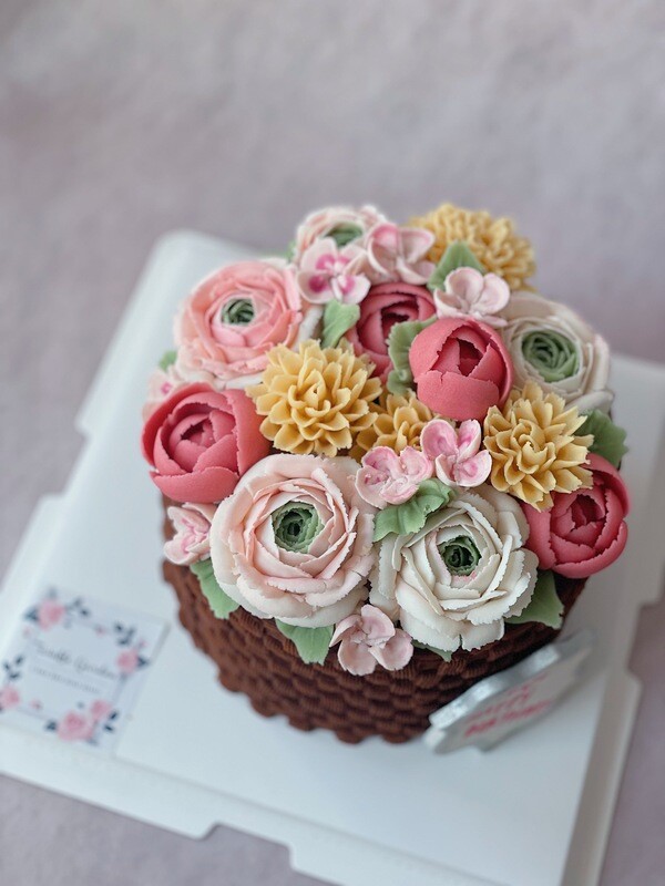 Ranunculus Basket