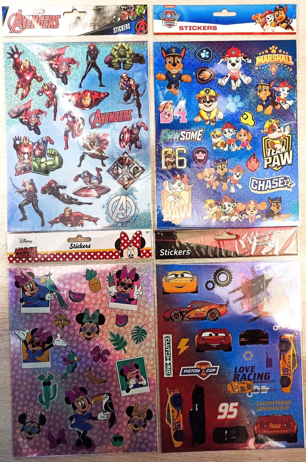 Sticker 2 Seiten, Paw Patrol, Minnie Maus, Cars, Avengers