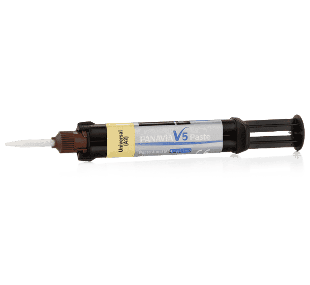 Panavia V5 Seringue (8.1g + 20 embouts)