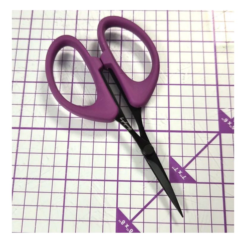 Hunkydory Premier Craft Tools - Small Comfort Grip Scissors