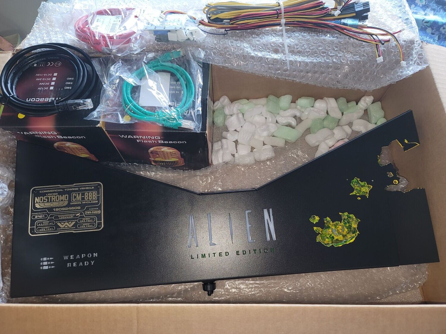 Alien Limited Edition Apron with Expansion Kit (No Beacon Option)
