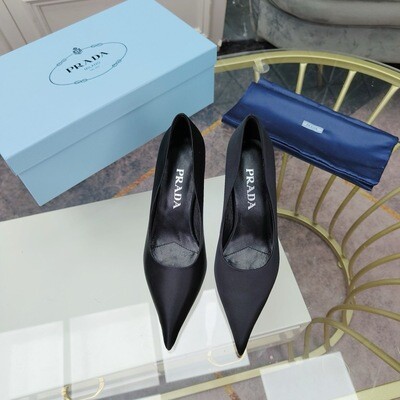 Prada women high heels PRA04