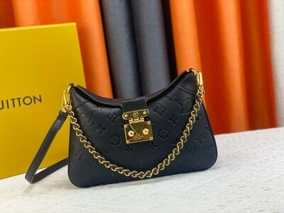 Louis Vuitton women bag LA47