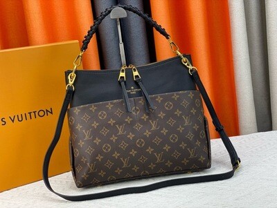 Louis Vuitton women bag LA48
