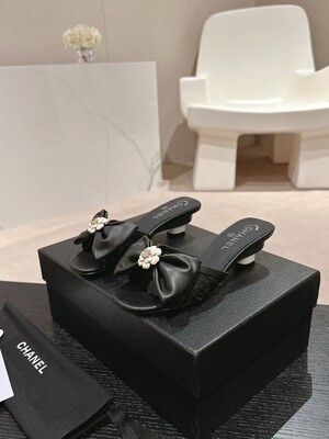 Chanel women sandals CLB07