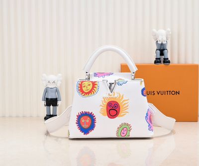 Louis Vuitton women bag LC04