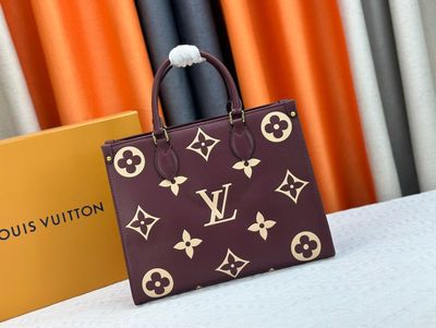 Louis Vuitton women bag LC08
