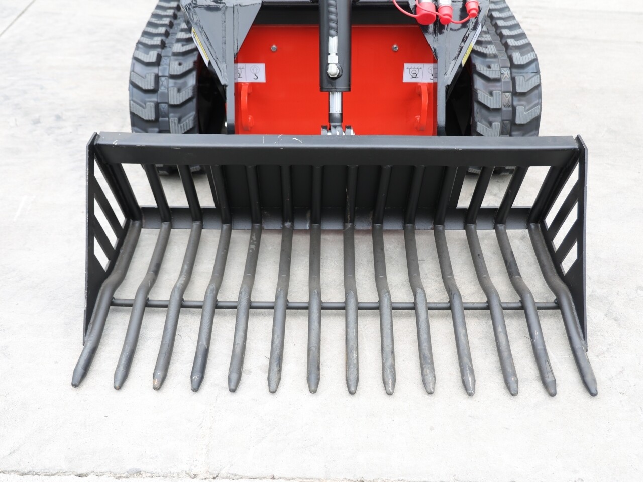 Skid Steer Loader Attachment Rock Bucket USA Skid Steer Loader Attachment Rock Bucket USA
