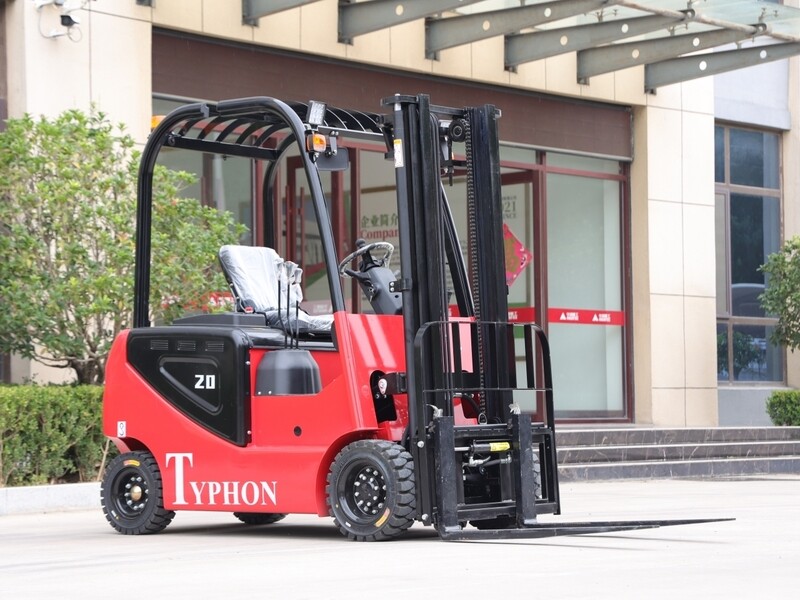 Top Compact & Mini Excavator Diggers- TYPHON Machinery