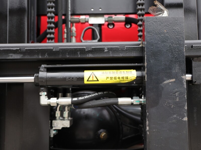 Top Compact & Mini Excavator Diggers- TYPHON Machinery